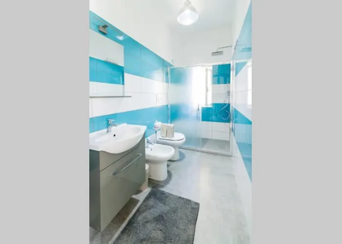 New Fishermans House Seaside, Air Conditioning & Wi-fi 펜션 *