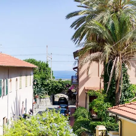 New Fishermans House Seaside, Air Conditioning & Wi-fi *