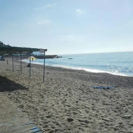 New Fishermans House Seaside, Air Conditioning & Wi-fi Nyaraló
