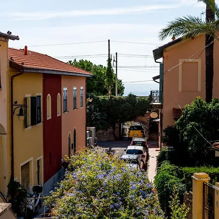 Vakantiehuis New Fishermans House Seaside, Air Conditioning & Wi-fi *