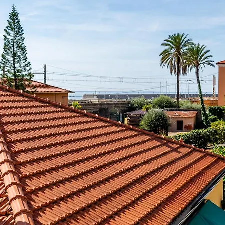 New Fishermans House Seaside, Air Conditioning & Wi-fi Vakantiehuis *