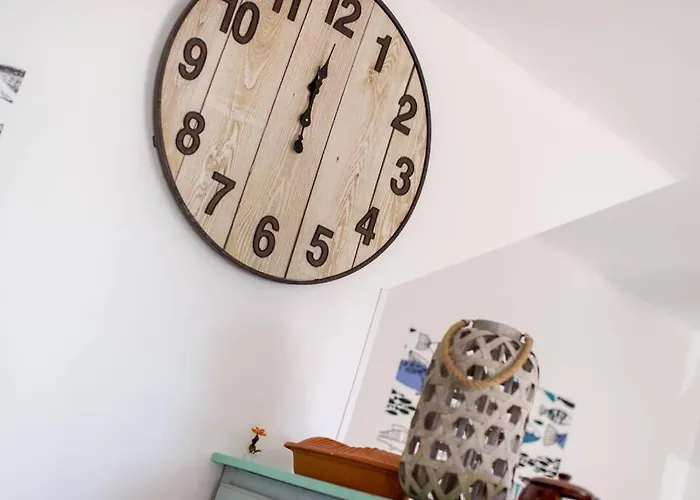 New Fishermans House Seaside, Air Conditioning & Wi-fi * Bordighera